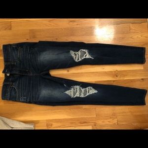Skinny ripped high waist American Eagle jeans